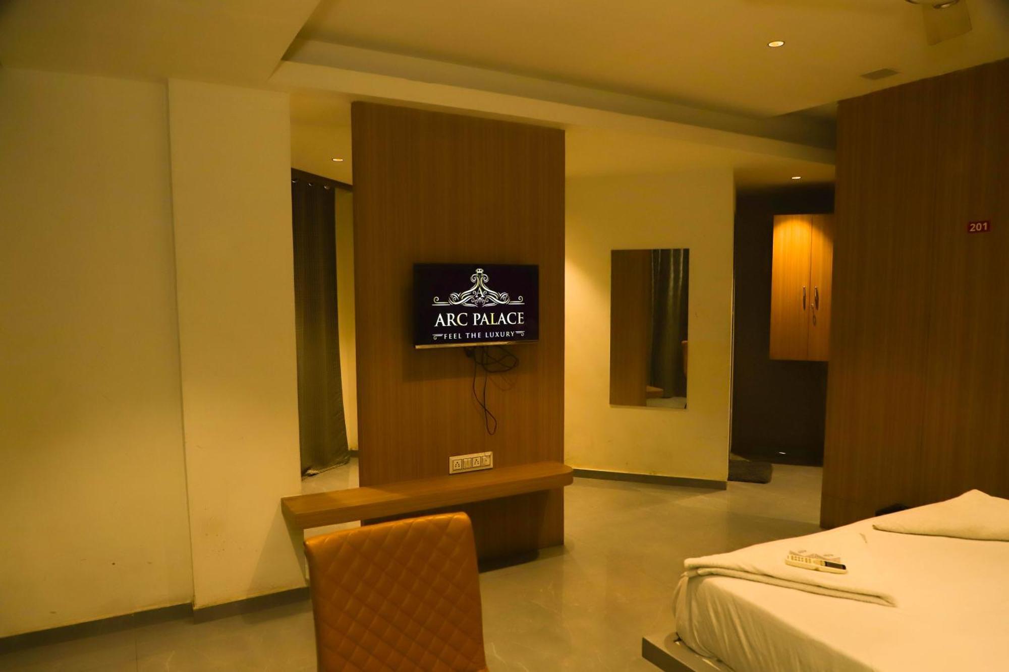 Hotel Arc Palace Bhiwandi المظهر الخارجي الصورة